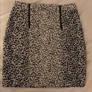 Leopard skirt